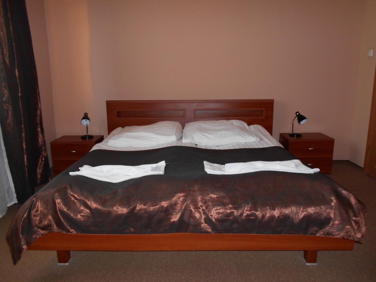 Hotel Astor Radom Dış mekan fotoğraf